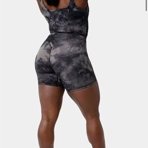 Kamo Fitness Ellyn Shorts 6" - Black Tie Dye black & grey medium spandex biker